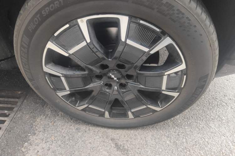 Used Formula Leopard Leopard 8 2025 Smart & Brave Flagship Edition 6 Seats
