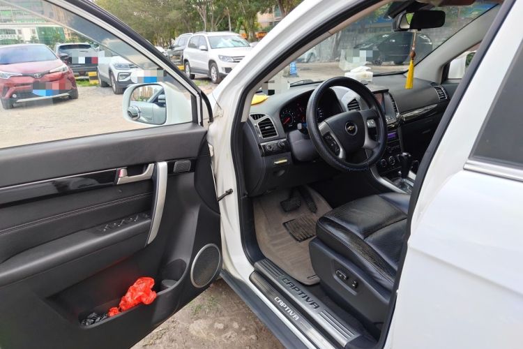 Used Chevrolet Captiva 2014 2.4L Two-Wheel Drive Urban Version 7 Seats
