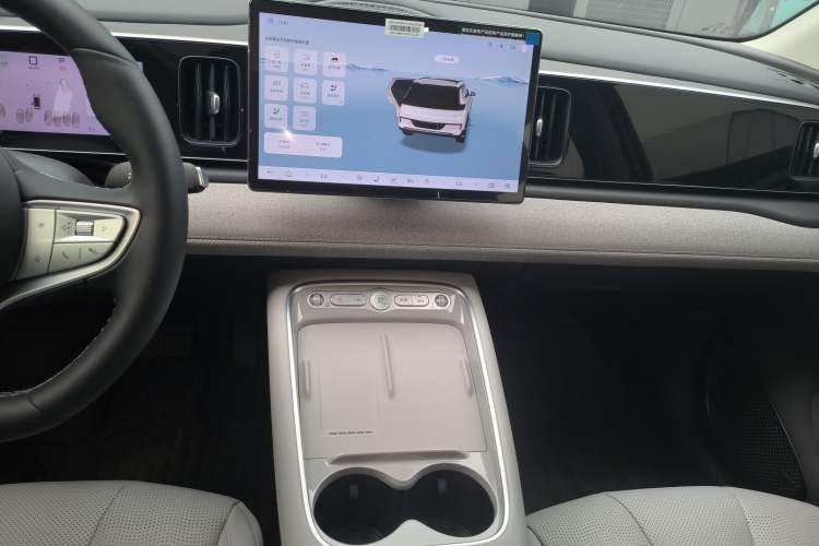 Used BYD Sealion 05 EV 2025 520 km Smart Cruise Version Audio And AC Panel