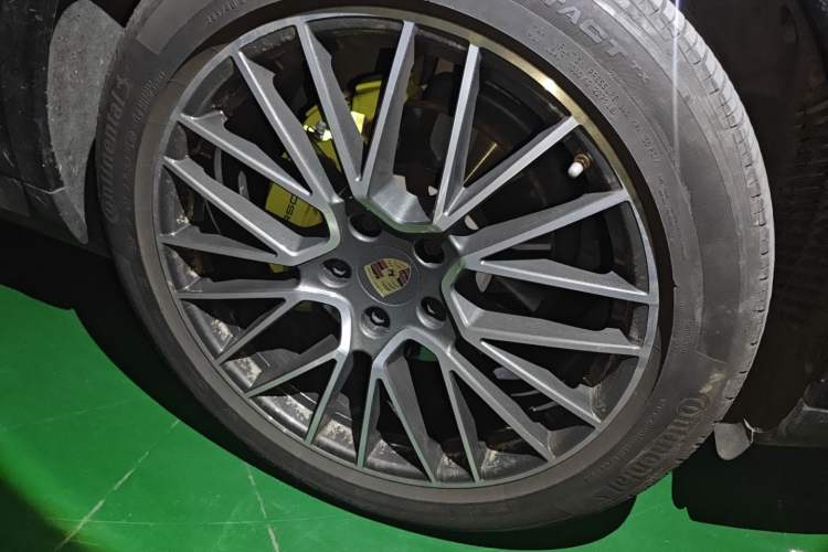 Used Porsche Cayenne E-Hybrid 2023 Cayenne E-Hybrid 2.0T
