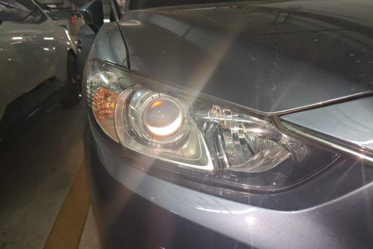 Used Mazda Atenza 2015 2.0L Blue Sky Luxury Edition
