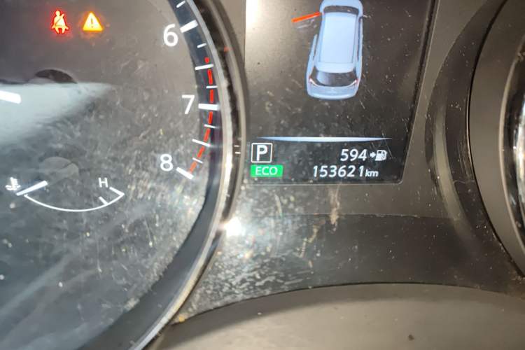 Used Nissan X-Trail 2017 2.0L CVT Comfort Edition 2WD Odometer Close Up