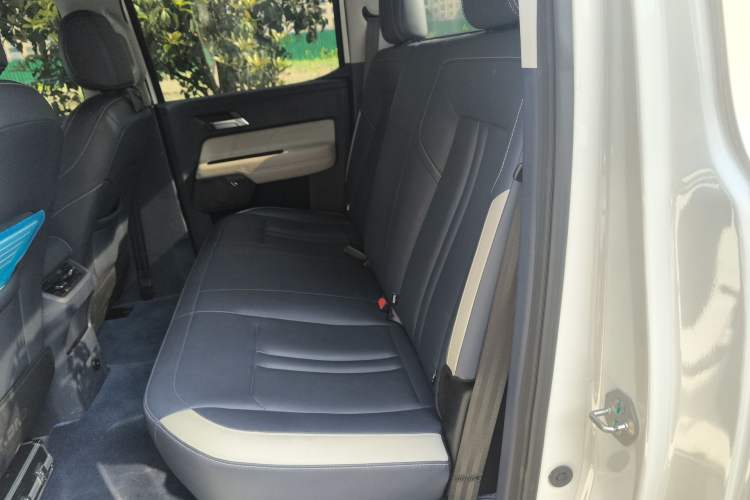 Used JMC DaDao 2023 All-rounder 2.3T Diesel Automatic 2WD Long-Wheelbase Comfort Edition
