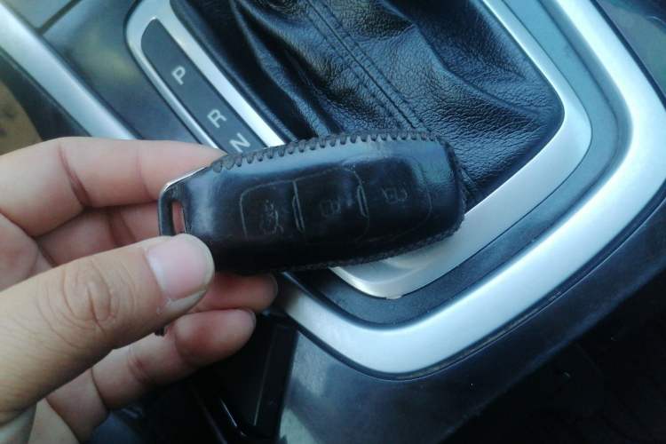 Used Ford Edge 2017 EcoBoost 245 Two-Wheel-Drive Sporty 7-Seater
