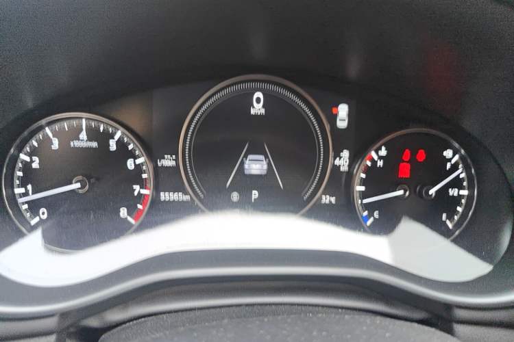 Used Mazda 3 Axela 2022 2.0L Automatic Zhi Rui Obsidian Edition Instrument Cluster