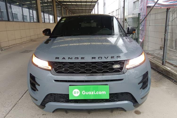 Used Land Rover Range Evoque 2020 249 PS R-DYNAMIC S Black Edition Sport Version Front