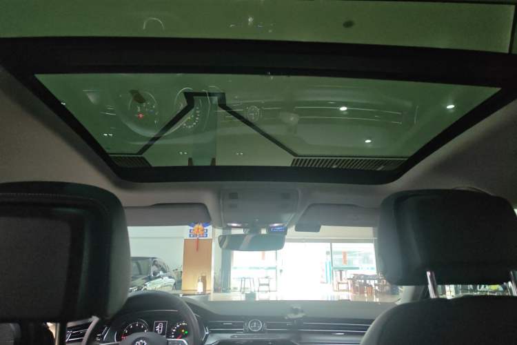 Used Volkswagen Magotan 2020 330TSI DSG Leading Model Headliner