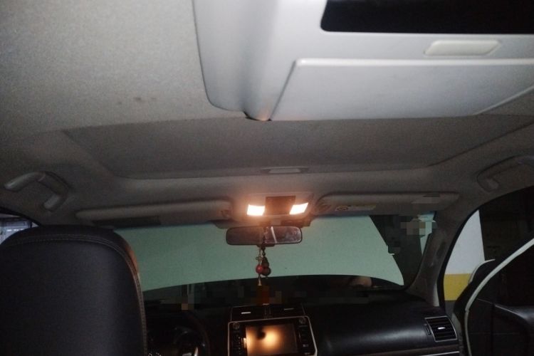 Used Toyota Prado 2018 3.5L Automatic TX-L NAVI with Rear-Mounted Spare Tire Headliner