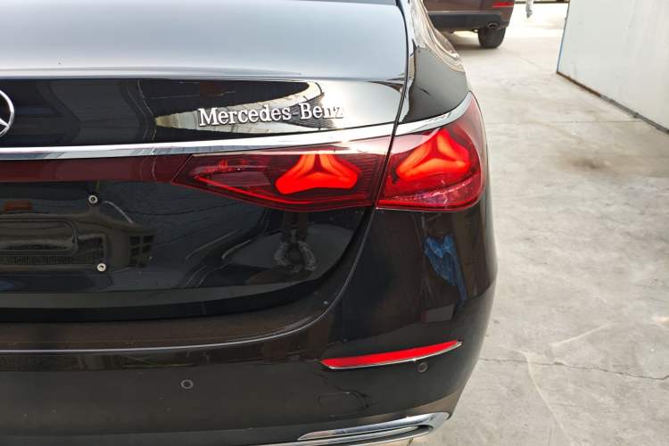 Used Mercedes-Benz E-Class 2025 E 300 L Luxury Model
