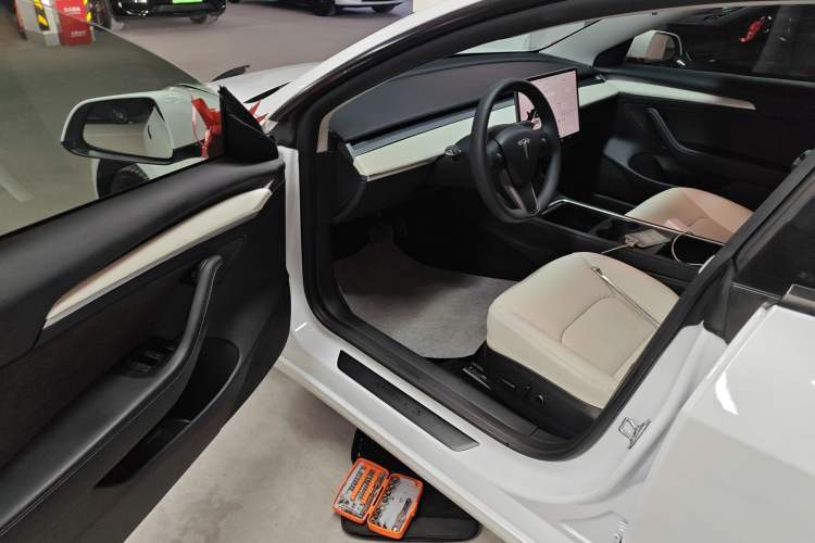 Used Tesla Model 3 2022 Rear-Wheel-Drive Version Driver Seat