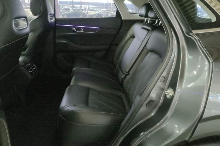 Used CHANGAN UNI-K iDD 2023 Smart Electric iDD 1.5T 135km Smart Leading Model Interior 4