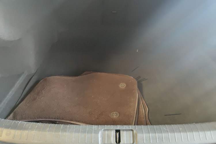 Used Volkswagen Magotan 2017 330TSI DSG Luxury Model Trunk