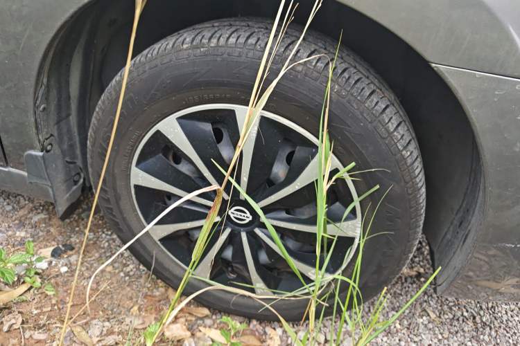 Used Nissan Sylphy 2016 Classic 1.6XE Automatic Comfort Edition Right Front Wheel Hub