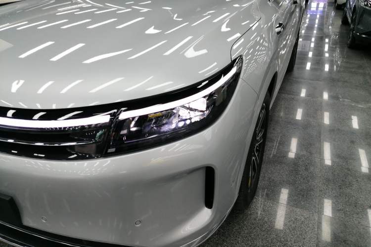 Used Hima AITO M7 2024 1.5T Intelligent Drive 4WD Ultra Version 5 Seats
