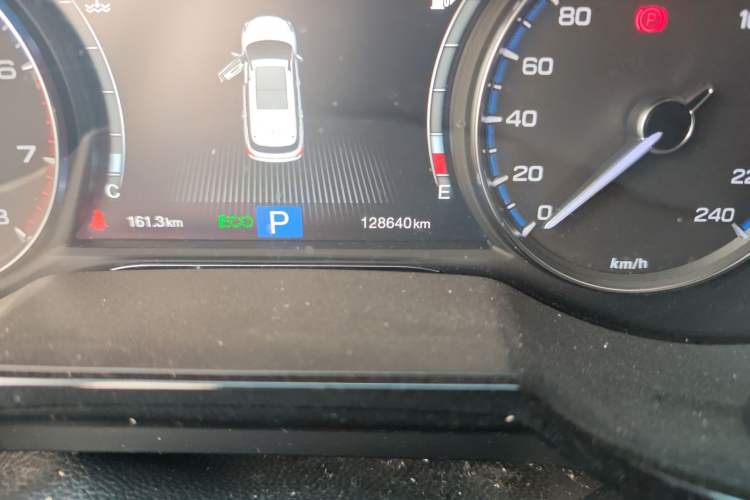 Used GAC Trumpchi GS8 2017 320T Four-Wheel Drive Luxury Smart Connectivity Version (7 Seats)
