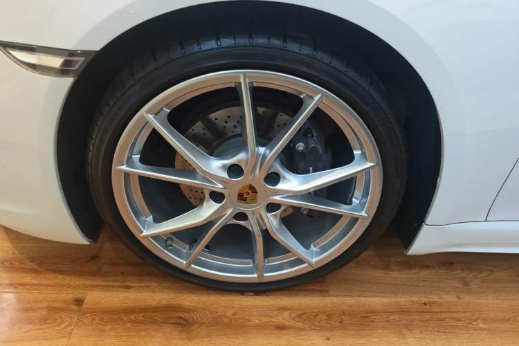 Used Porsche 718 2022 Boxster 2.0T Exterior 4