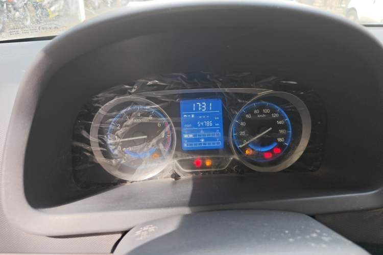 Used Suzuki Wagon R X5 2015 1.4L Cruise Model China IV
