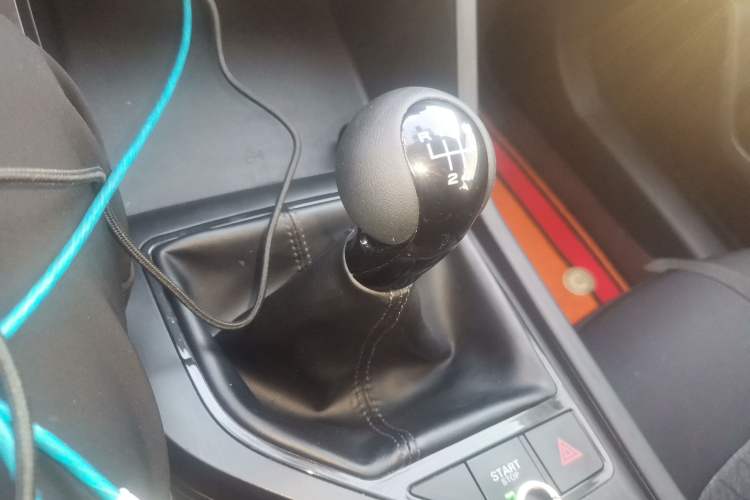 Used Roewe i5 2023 1.5L Manual Comfort Edition
