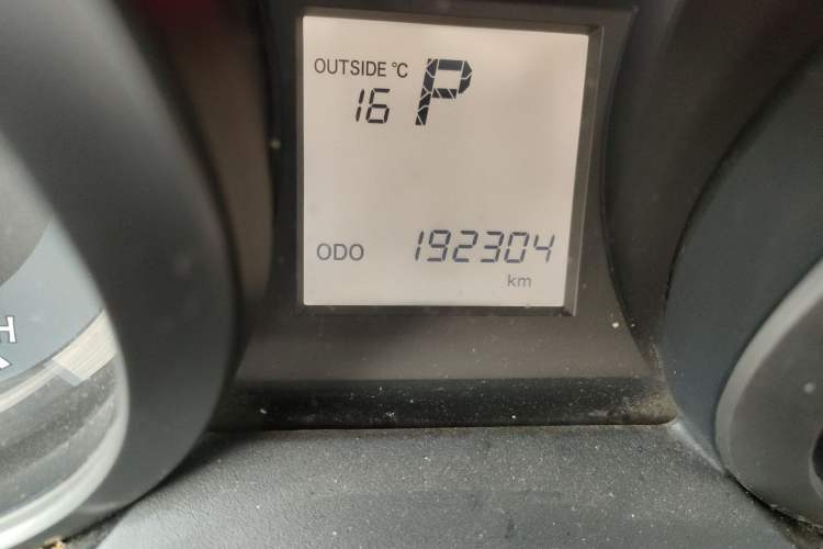 Used Toyota Prado 2016 2.7L Automatic Standard Edition Odometer Close Up