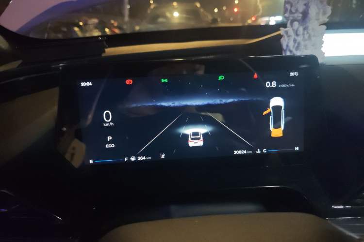 Used CHANGAN OSHAN Z6 2022 Blue Whale 1.5T DCT Smart Edition Urban Version Instrument Cluster