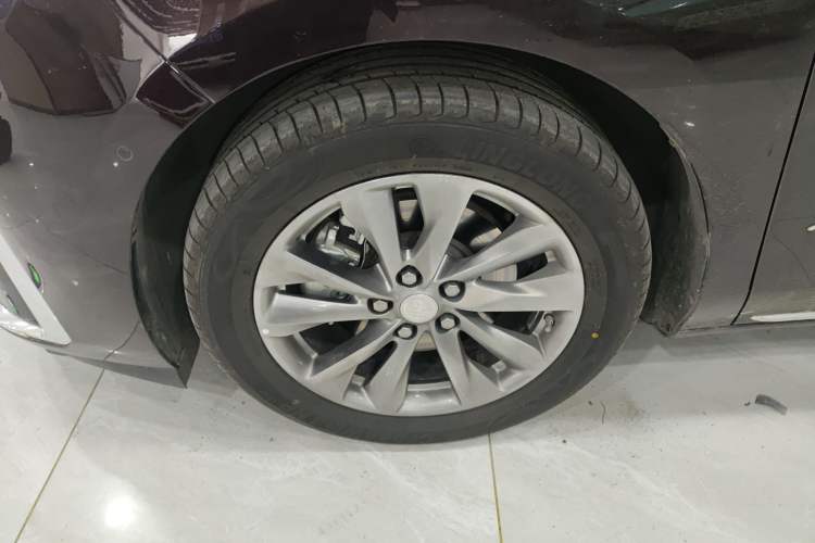 Used Buick GL8 2022 Facelifted Avenir Aivia 7-Seater Premium Edition