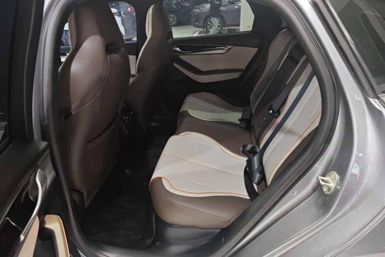 Used BYD Qin PLUS 2023 Champion Edition DM-i 120KM Excellence Model