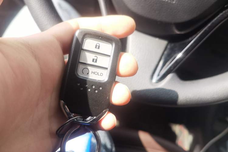 Used Honda Avancier 2017 240TURBO Two-Wheel Drive Elite Edition Vehicle Key