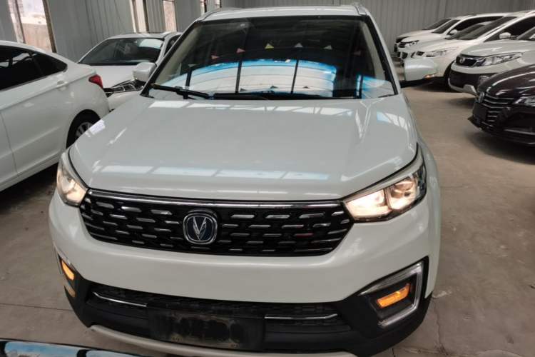 Used CHANGAN CS55 2018 1.5T Automatic Colorful Edition China V Standard
