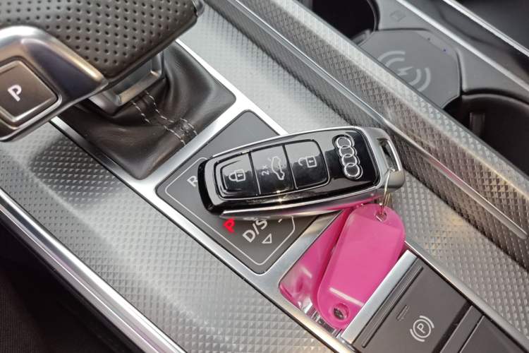 Used Audi A6L 2021 40 TFSI Luxury Dynamic Edition Vehicle Key