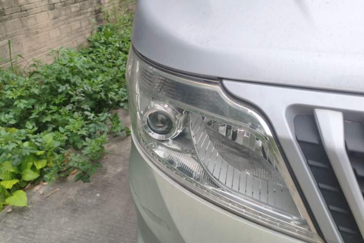 Used CHANGAN KAICHENG Ruixing M80 2018 1.5L Comfort Van Flat Roof Back-Hinged Doors 4G15S
