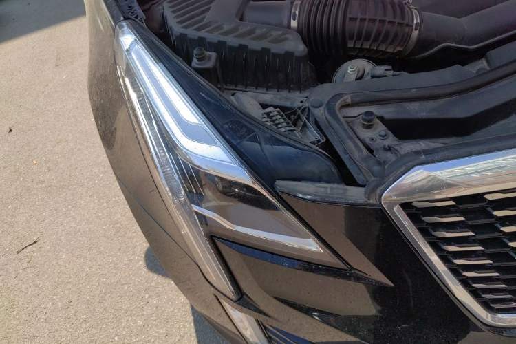 Used Cadillac XT5 2021 28T Luxury Model