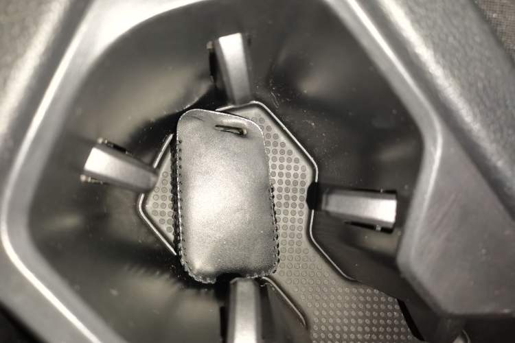 Used Volkswagen Tharu 2020 280TSI Two-Wheel Drive Luxury Plus Version China VI Standard