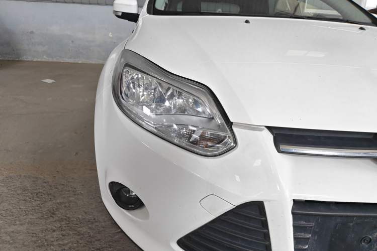 Used Ford Focus 2012 Hatchback 1.6L Automatic Fashion Edition