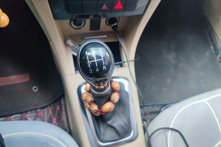 Used Great Wall C30 2015 1.5L Manual Comfort Model Gear Lever