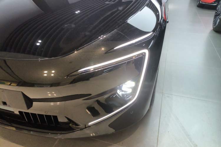 Used Avatr 12 2026 Max Pure-Electric Version Left Front Headlight