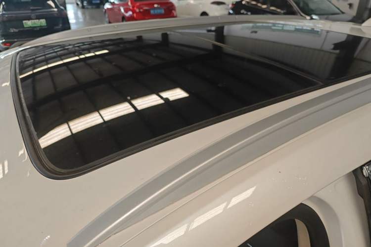 Used Cadillac XT5 2018 25T Luxury Model