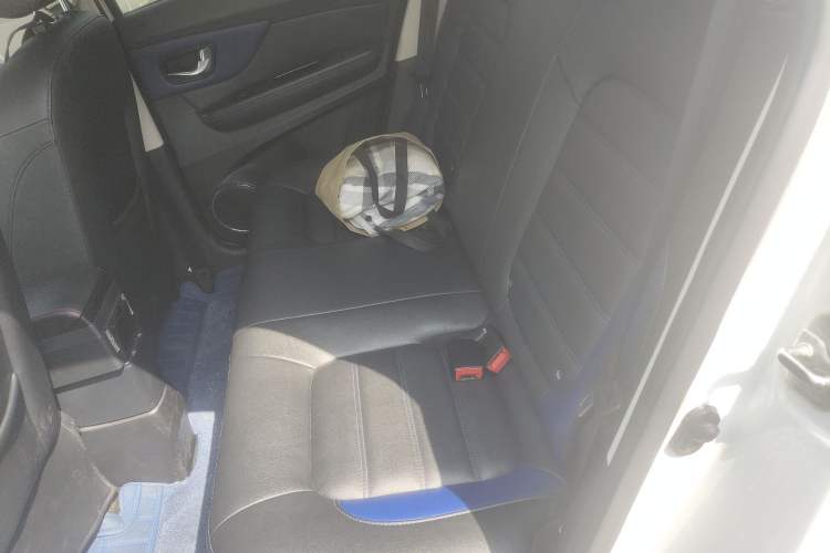 Used Haval H1 2015 1.5L AMT Urban Model