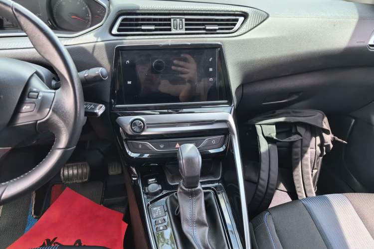 Used Peugeot 308 2019 230THP Automatic Luxury Edition China V Standard Audio And AC Panel