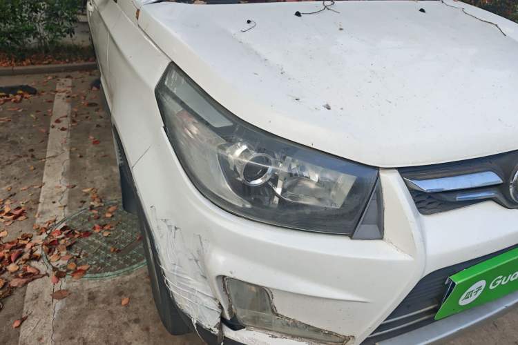 Used HYOSOW S3 2014 1.5L Comfort Version China IV Emission Standard Right Front Headlight