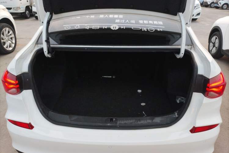 Used Chevrolet Monza 2019 Redline 320T Dual-Clutch Sporty Version China VI Standard