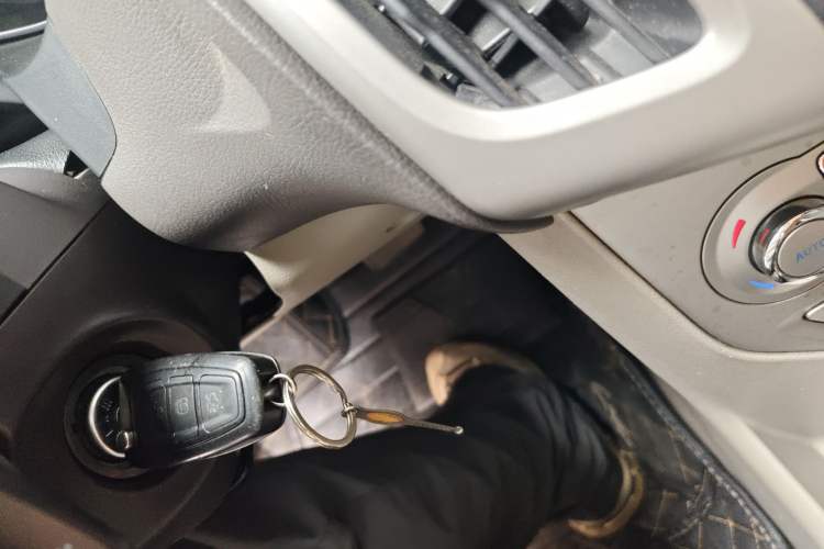 Used Ford Focus 2012 Hatchback 1.6L Automatic Fashion Edition
