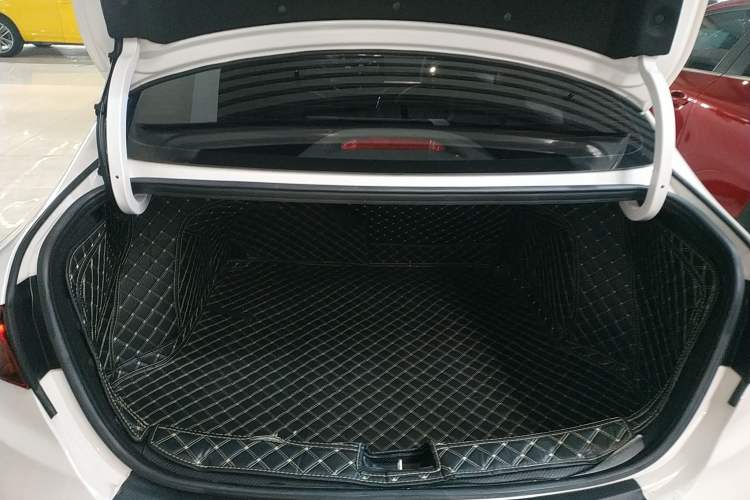 Used Kia K3 2021 Revised 1.5L CVT Youth Edition Trunk