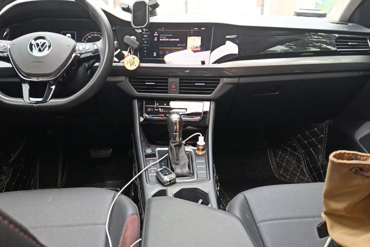 Used Volkswagen Bora 2021 1.5L Automatic Elite Smart Connect Edition Audio And AC Panel