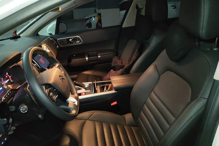 Used Citroen C6 2021 400THP Comfort Edition