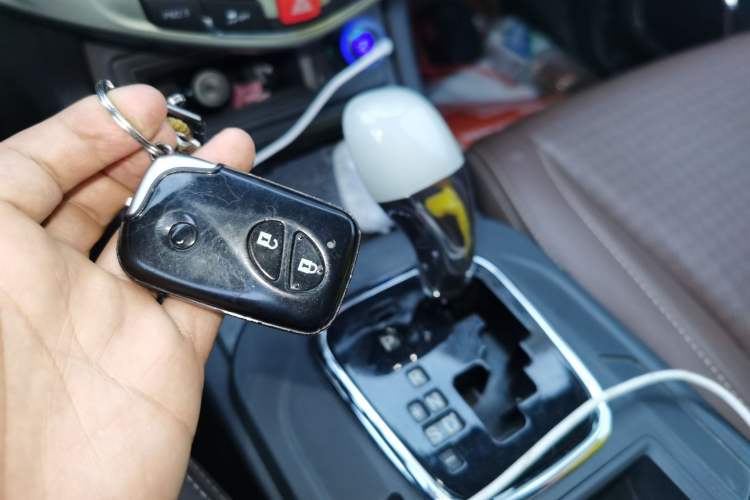 Used BYD S7 2015 2.0T Upgraded Automatic Luxury Version
