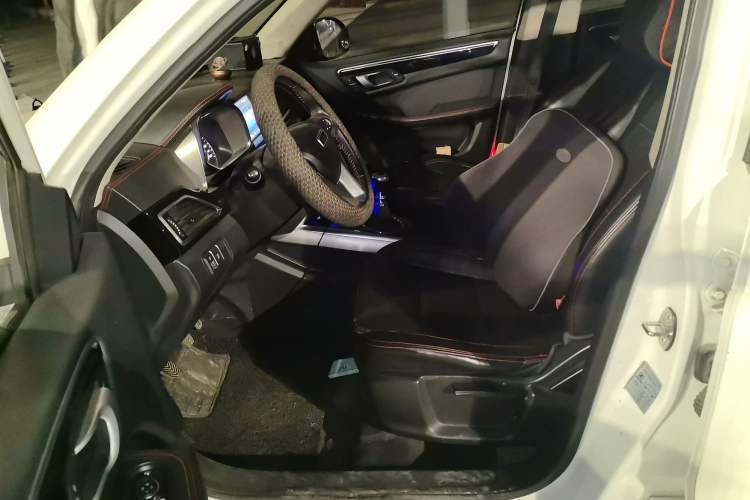 Used Zotye Domy X5 2015 1.5T Manual Luxury Model China V Standard Left Front Seat