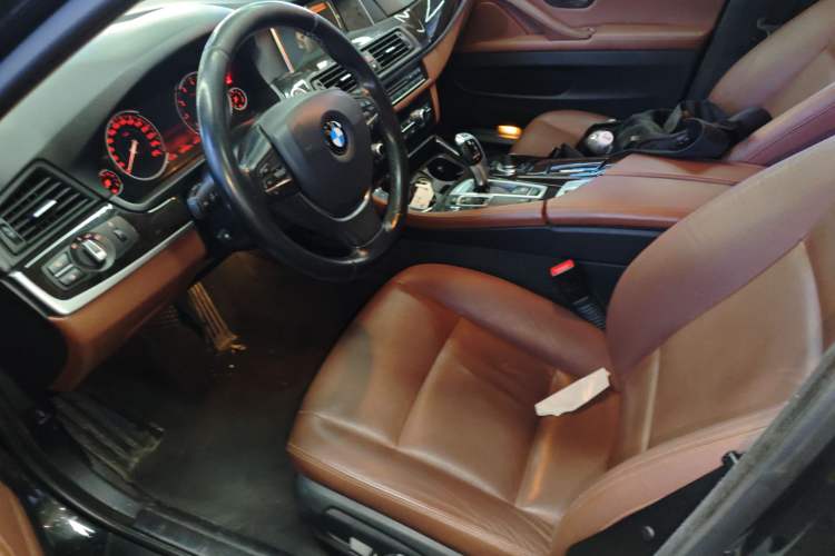 Used BMW 5 Series 2017 525Li Leading Model Left Front Seat