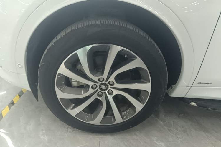 Used Land Rover Discovery Sport New Energy 2021 P300e Performance Tech Edition