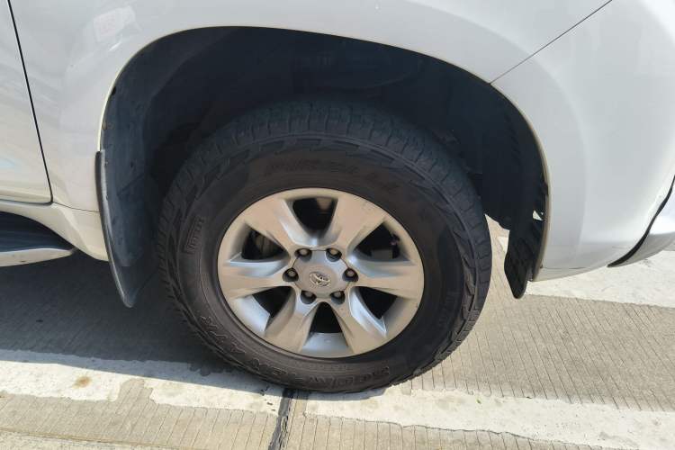 Used Toyota Prado 2010 4.0L Automatic TX-L
