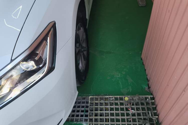 Used BYD Qin PLUS 2024 HONOR Edition DM-i 55KM Leading Model
